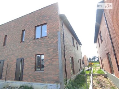 Продаж 2 поверхового таунхауса з ділянкою на 0.9 соток, 67.3 кв. м, 3 кімнати, на вул. Юзвинська • ID 33439512