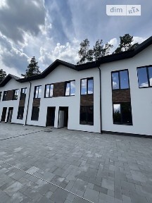 Продаж 3 поверхового таунхауса з ділянкою на 2 сотки, 90 кв. м, 3 кімнати, на вул. Сім'ї Шкарівських 9 • ID 33325731