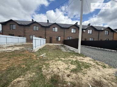 Продаж 2 поверхового таунхауса з ділянкою на 2.5 сотки, 90 кв. м, 3 кімнати, на вул. Княгині Ольги • ID 32972405