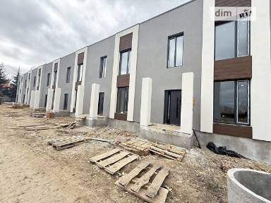 Продаж 3 поверхового таунхауса з ділянкою на 1.5 сотки, 118 кв. м, 4 кімнати, на вул. Подільська • ID 32950611