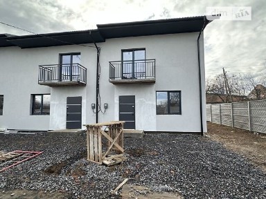 Продаж 2 поверхового таунхауса з ділянкою на 2 сотки, 80 кв. м, 3 кімнати, на вул. Богдана Хмельницького • ID 32623858