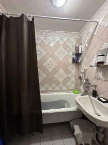 Продається 2к. квартира на І. Сірка