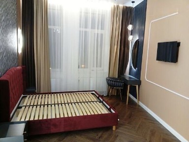 Продаж 1 кімн. квартира 35 м² 4/4ц вул. пл. Святого Теодора 90000$