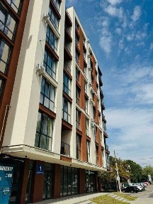 Продаж 1 кімнатної квартири 50 м2 у Франківському районі по вул. Л. Перфецького, 1А