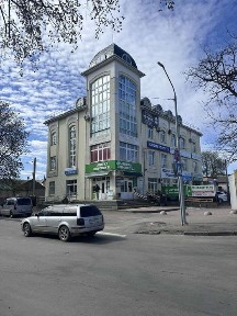 Здається напівпідвальне приміщення | р-н автовокзалу