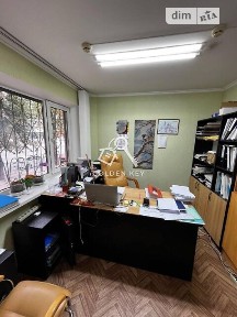 Продаж офісного приміщення 60.6 кв. м. на 1 поверсі на просп. Миру 50, п'ятиповерхова будівля • ID 34722113