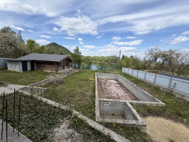 Шаян озеро, перша лінія від озера. 100 метрів від центральної дороги