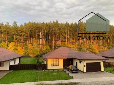 Киев, Мира ул., 32