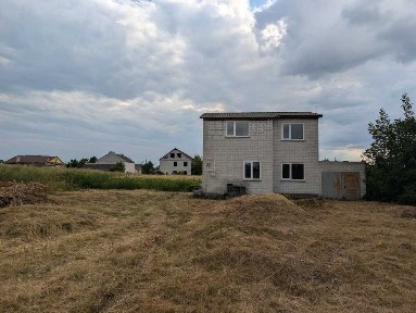 Будинок у Червоній Слободі по вулиці Новій під чистове оздоблення