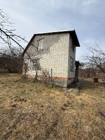 Продаж дачного будинку із земельною ділянкою, с. Рокитне