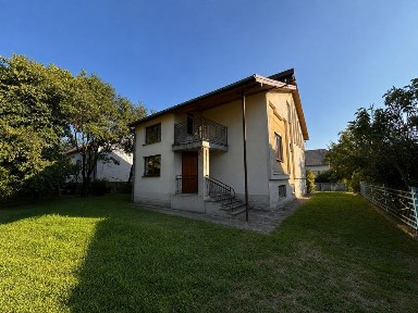 Продаж цегляного будинку в с. Фалиш-5 км до Стрия, 6 км до м. Моршин