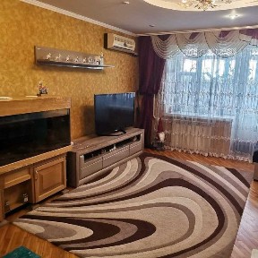 Оренда 3-кімнатної квартири по вул. Металургів