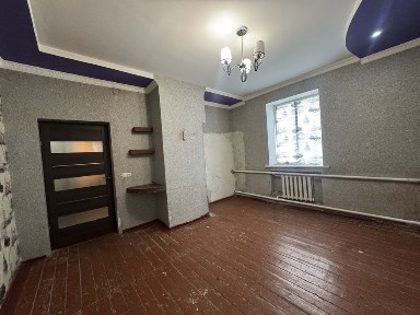 Продам 2-кімнатну квартиру