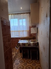 Продам 2х кімнатну квартиру біля 16 міськлікарні ( 44 квартал)