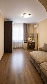 Продаж 1но кімнатної квартири в центрі міста по вул. Кривбасовская