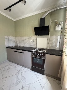 Продам 2 комнатную кв. ( Левый берег 1 микр. )