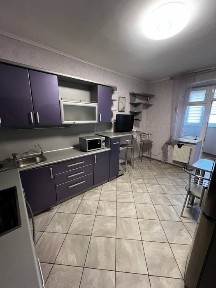 Оренда 1 кімнатноі квартири А. Голуба 1В