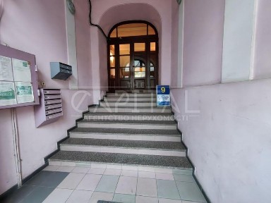 Оренда офісу, вул. Антоновича, Центр