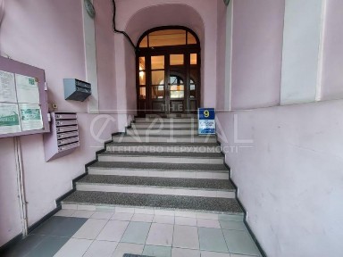 Оренда офісу, вул. Антоновича, Центр