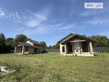 Продаж комерційного приміщення на вул. Центральна 54, площа 280 кв. м • ID 34713152