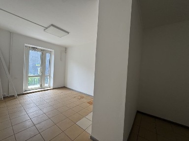 Продаж фасадного комерційного приміщення на БАМі - 114 м² Високий трафік!