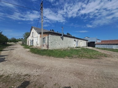Продаж комерційного приміщення, с. Грабовець, 450 м²