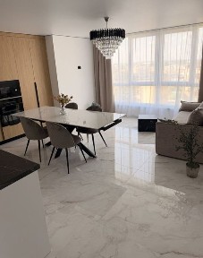 Продаж 3к квартири 100 кв. м на просп. Бандери Степана