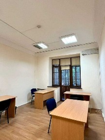 Офіс для страхової компанії в ЦЕНТРІ. 38м2. Золоті Ворота. 15202 грн