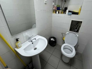Без%! Драгоманова, помещение в аренду с фасадным отдельным входом, метро-5мин!