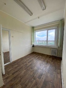 Без %, Оренда ОФІСУ 26,3 М² - 2 кімнати біля метро ЧЕРНІГІВСЬКА, комунальні включені в ціні