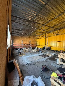 Склад під СТО з 2 ямами. Чудова локація. Закрита територія.