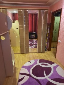 Сдам двокімнатну квартиру.