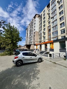 Оренда комерційного приміщення вул. Чорновола, ЖК Парковий маєток.