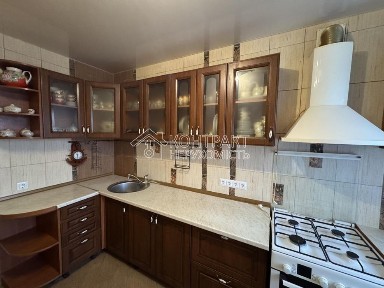 Довготривала оренда 3к квартири на вул. Свинаренка Петра 18 • ID 33837422