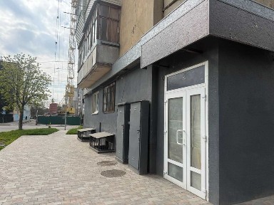 Продаж комерційного приміщення м. Вінниця вул. Академіка Янгеля буд 50, площа 120 кв. м.
