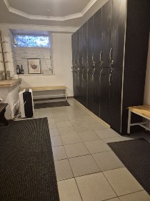 Продаж великого комерцйного приміщення в центрі міста