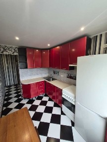 Продам 3-х кім квартиру 62м2 з інд. опаленням, ремонт, меблі, техніка.