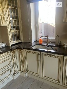 Продаж 1 поверхового будинку з ділянкою на 8 соток, 151.2 кв. м, 4 кімнати, на вул. Центральна • ID 34729176