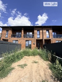 Продаж 2 поверхового таунхауса з ділянкою на 2 сотки, 120 кв. м, 4 кімнати, на вул. Калинова • ID 34725080