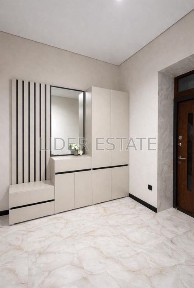 Продаж таунхауса в Ужгороді: 5 кімнат, 130 м², 2 сотки!