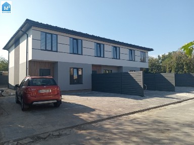 Чудова локація! Таунхаус 120м ремонт Дніпро 87 Садова Славутич Осокорки!