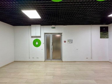ЗДАЄТЬСЯ В ОРЕНДУ ПРОСТОРИЙ ОФІС 324.4 м² у бізнес-центрі з генератором і терасою БЕЗ КОМІСІЇ