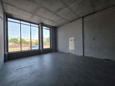 Продаю нежитлове приміщення Ірпінь -57м2 з ремонтом
