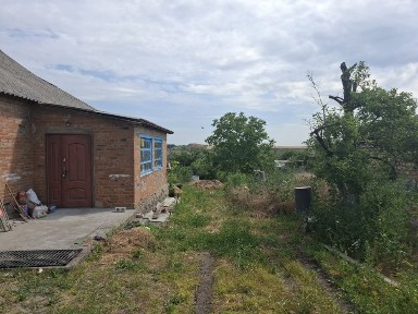 Будинок в селі Кінецьпіль
