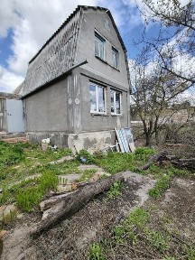 Дача біля лісу та ставків у Кожениках