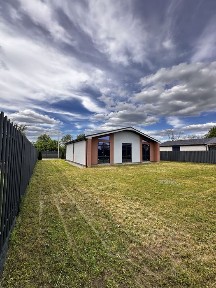 Окремий будинок 97 м² на 5,5 сотках | Гнатівка | 82 000 $