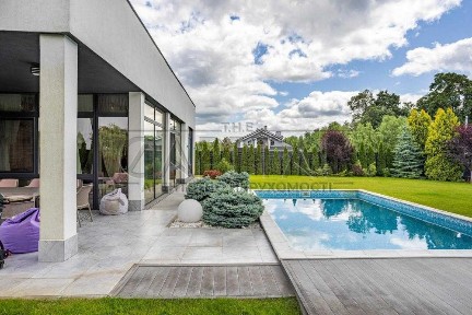 Продажа автономного дома, Новые Безрадичи, КГ AZIMUT DIAMOND CLUB