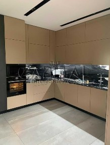 Продаж будинку/ с. Щасливе/ 250 м2/ 28 соток/ з ремонтом