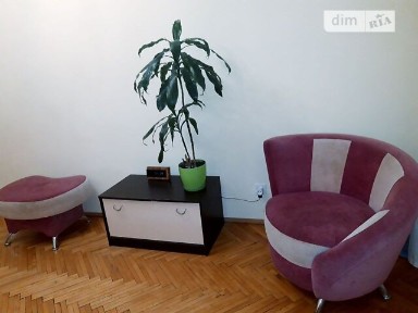Довготривала оренда 2к квартири на вул. Листопадна 11 • ID 34725753