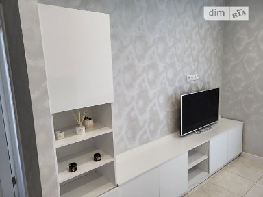 Довготривала оренда 2к квартири на вул. Набережна Перемоги 42П • ID 34725216